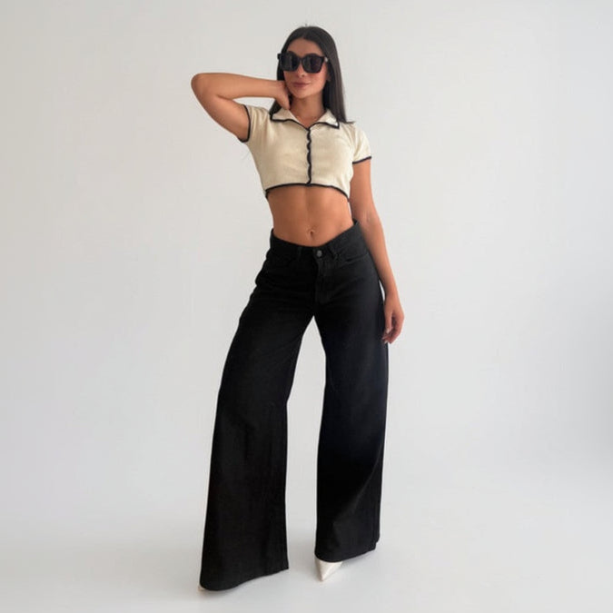 Essenzia — Black Classic Wide Leg Jean