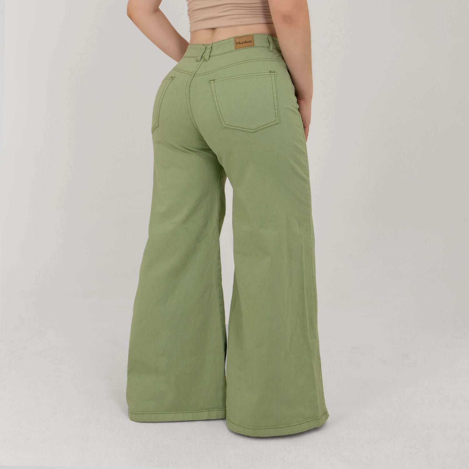James — Super Wide Leg Jean