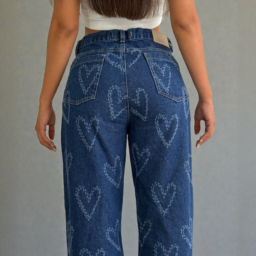 LUV — Heart Detail Wide Leg Jean