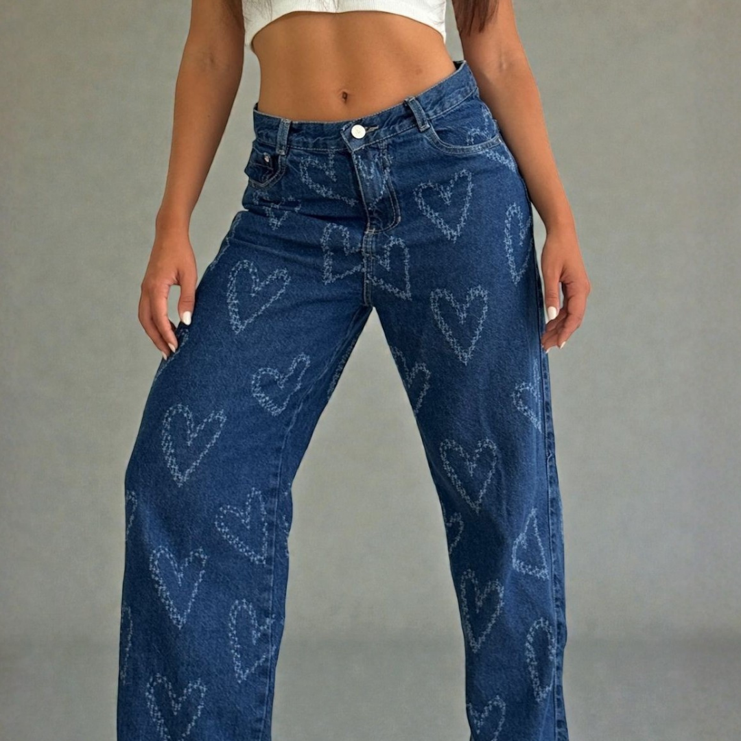 LUV — Heart Detail Wide Leg Jean
